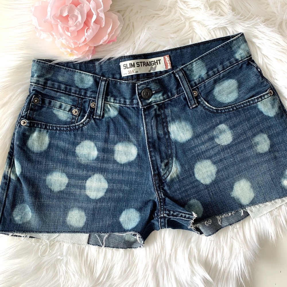 Levi’s Polka Dot Cut Off Shorts